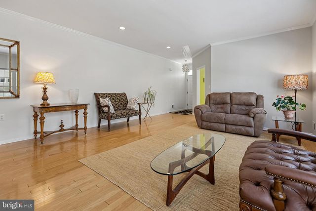 17 PINFLOWER LN, Princeton Junction, NJ 08550