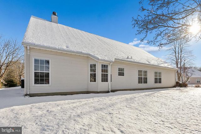 17 PINFLOWER LN, Princeton Junction, NJ 08550