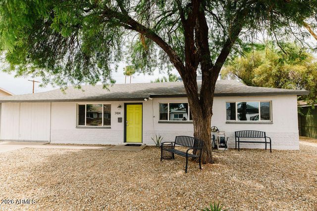 7414 E MORELAND Street, Scottsdale, AZ 85257