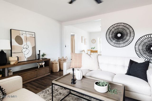 7414 E MORELAND Street, Scottsdale, AZ 85257