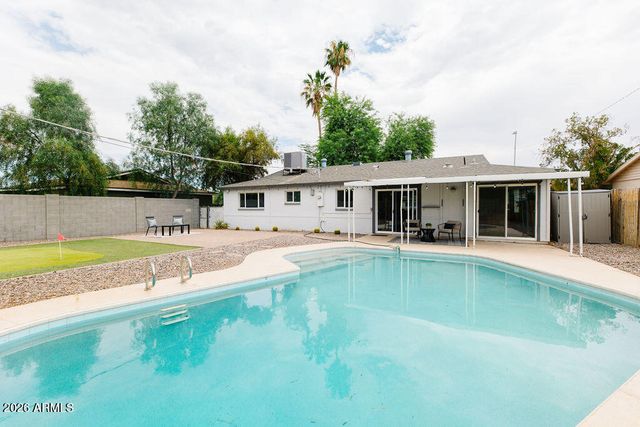 7414 E MORELAND Street, Scottsdale, AZ 85257