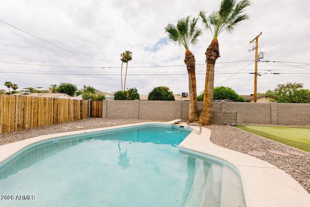 7414 E MORELAND Street, Scottsdale, AZ 85257