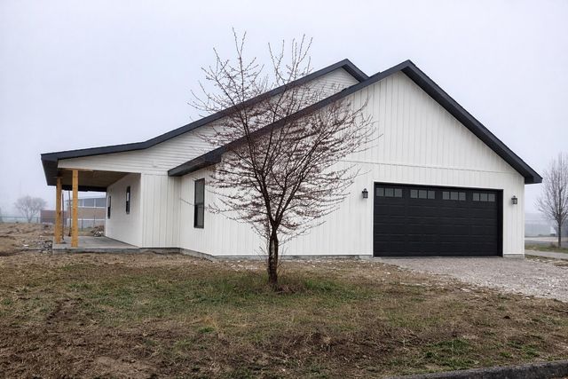 610 Robin Road, Mountain Grove, MO 65711