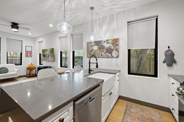 5307 Harmon Ave 2, Austin, TX 78751