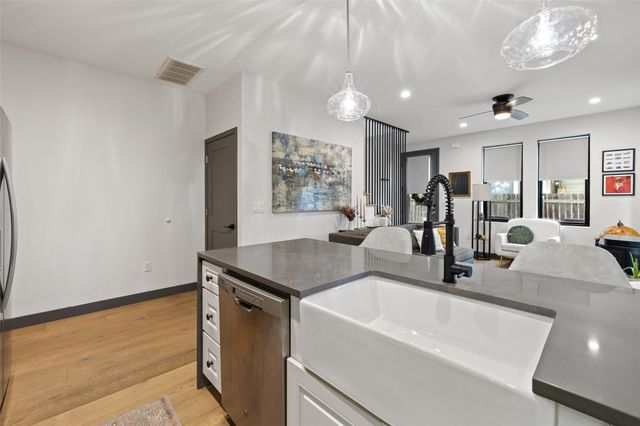 5307 Harmon Ave 2, Austin, TX 78751
