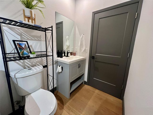 5307 Harmon Ave 2, Austin, TX 78751