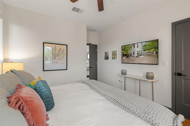 5307 Harmon Ave 2, Austin, TX 78751