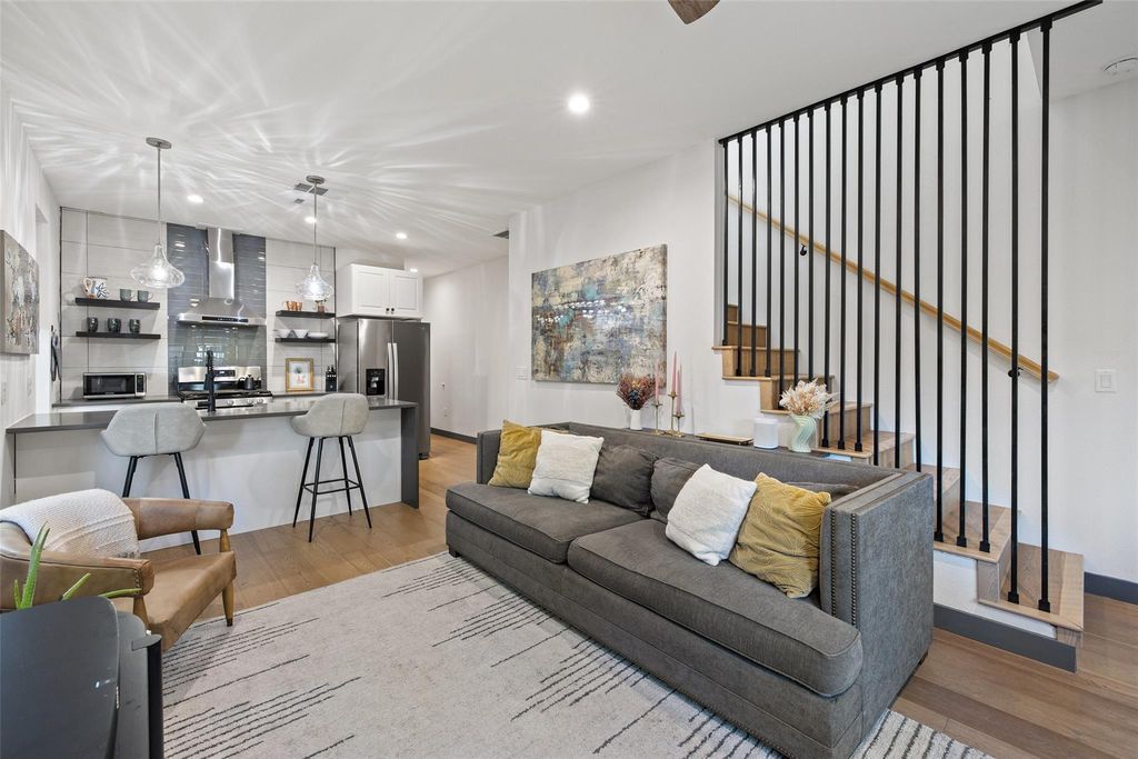 5307 Harmon Ave 2, Austin, TX 78751