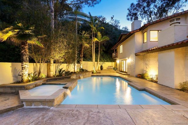 2065 Soledad Avenue, La Jolla, CA 92037