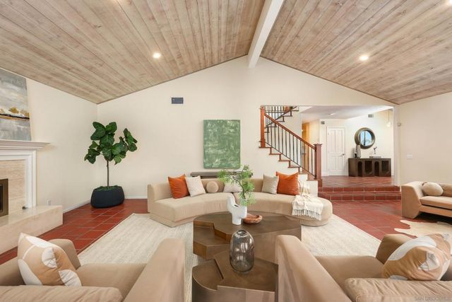 2065 Soledad Avenue, La Jolla, CA 92037