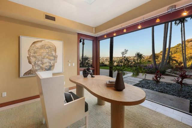 2065 Soledad Avenue, La Jolla, CA 92037