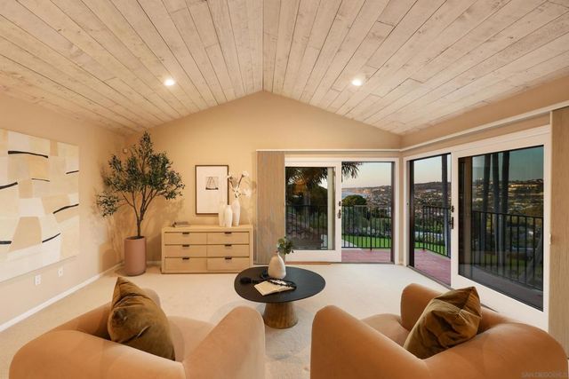 2065 Soledad Avenue, La Jolla, CA 92037