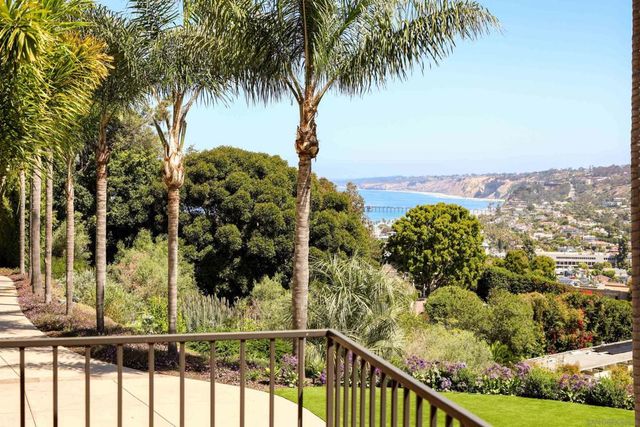 2065 Soledad Avenue, La Jolla, CA 92037