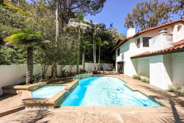 2065 Soledad Avenue, La Jolla, CA 92037