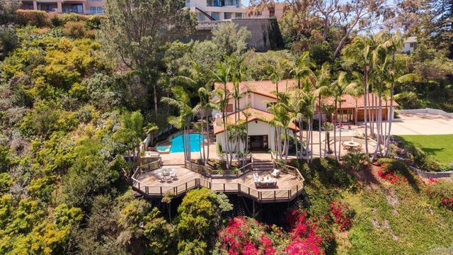 2065 Soledad Avenue, La Jolla, CA 92037