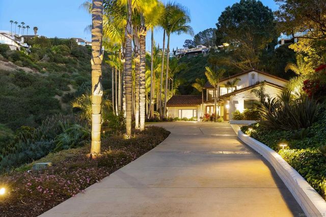 2065 Soledad Avenue, La Jolla, CA 92037