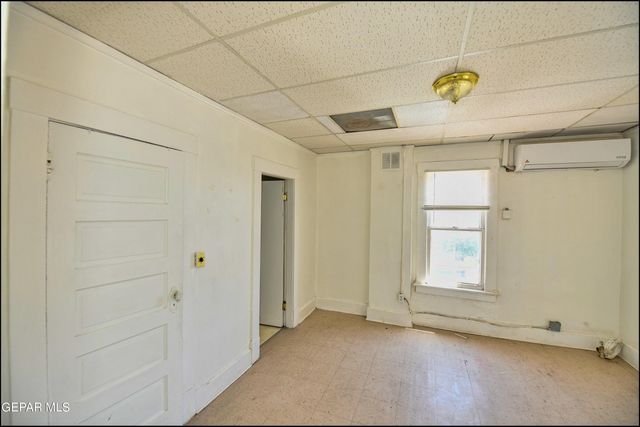 1030 Wyoming Avenue 6, El Paso, TX 79902