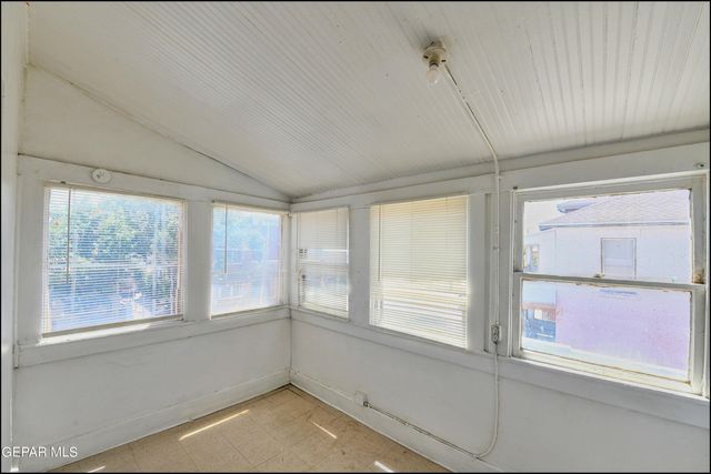 1030 Wyoming Avenue 6, El Paso, TX 79902