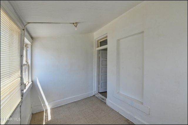 1030 Wyoming Avenue 6, El Paso, TX 79902