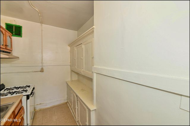 1030 Wyoming Avenue 6, El Paso, TX 79902