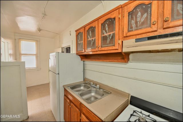 1030 Wyoming Avenue 6, El Paso, TX 79902
