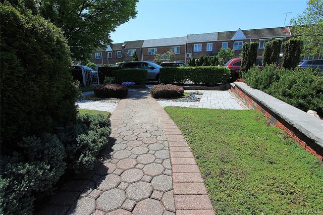 61-59 79th Street, Middle Village, NY 11379