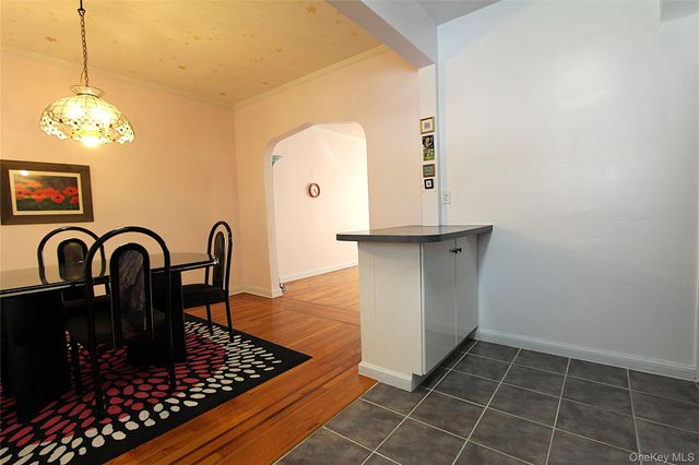 61-59 79th Street, Middle Village, NY 11379