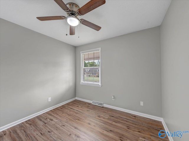 7700 Carlton Drive SW, Huntsville, AL 35802