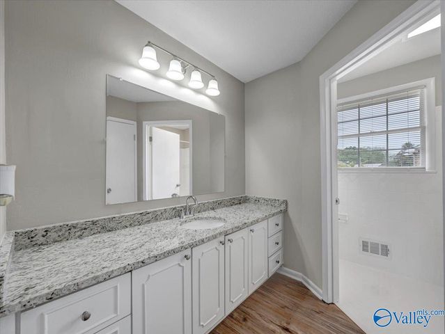 7700 Carlton Drive SW, Huntsville, AL 35802