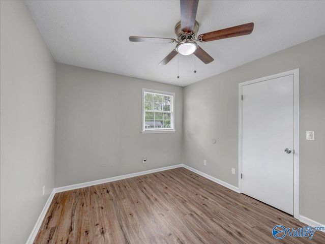 7700 Carlton Drive SW, Huntsville, AL 35802