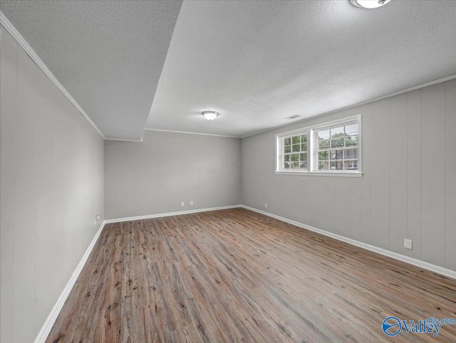 7700 Carlton Drive SW, Huntsville, AL 35802