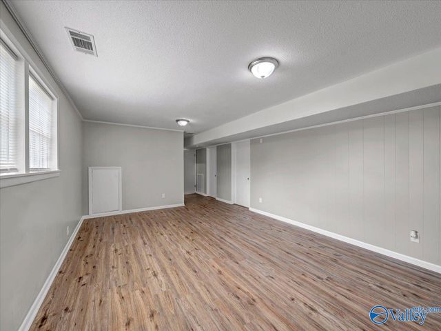 7700 Carlton Drive SW, Huntsville, AL 35802