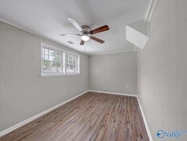 7700 Carlton Drive SW, Huntsville, AL 35802