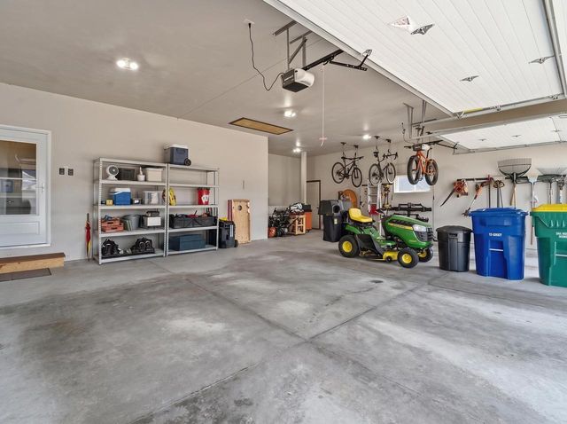 3487 PEPPERGRASS DRIVE, Green Bay, WI 54311