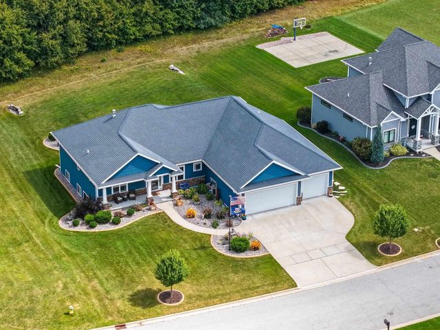 3487 PEPPERGRASS DRIVE, Green Bay, WI 54311