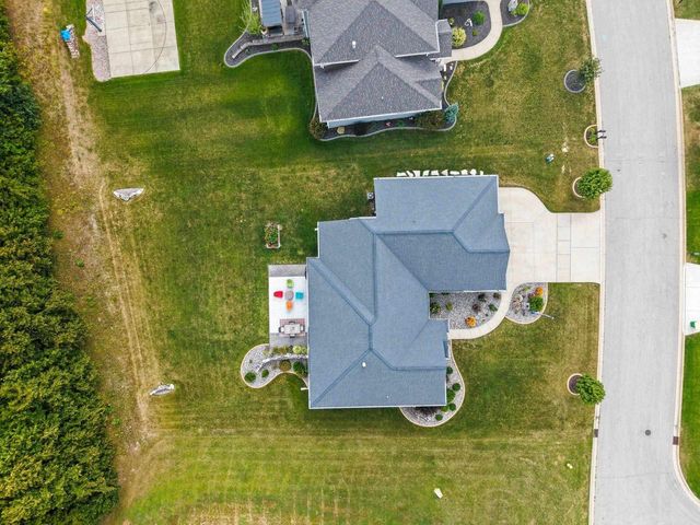 3487 PEPPERGRASS DRIVE, Green Bay, WI 54311