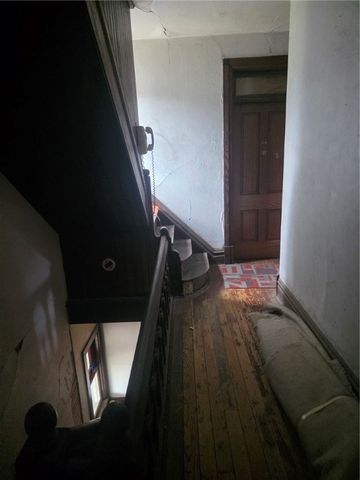 303 S 3rd St, Apollo Boro, PA 15613