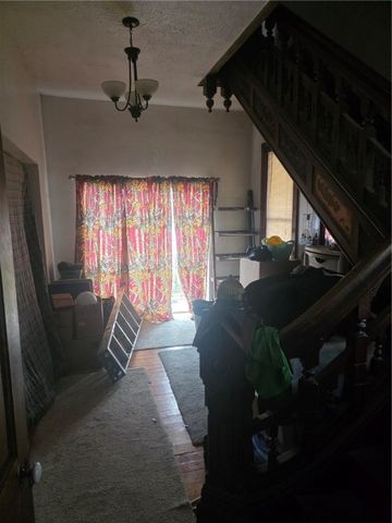 303 S 3rd St, Apollo Boro, PA 15613