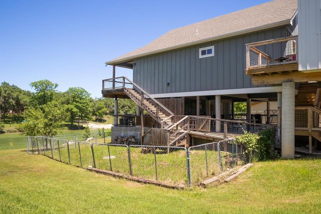 2311 Spoke Hollow RD 2, Wimberley, TX 78676