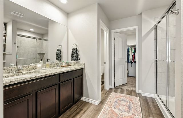 1293 Carnaby St, Corpus Christi, TX 78415