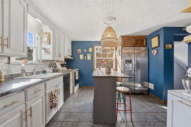 1019 W OKLAHOMA STREET, Appleton, WI 54914