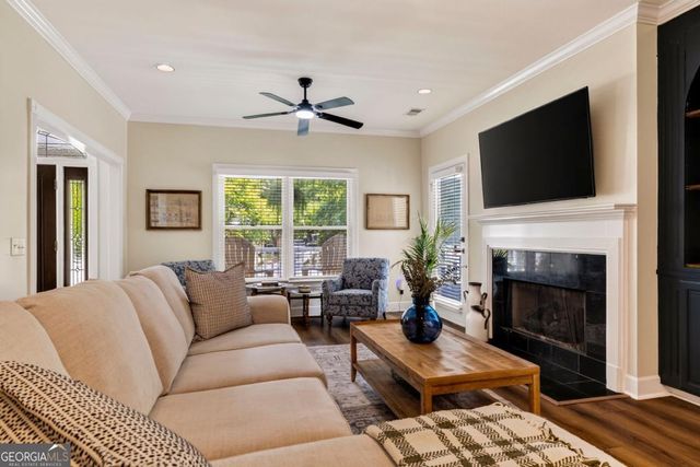 9 Devon Road, Savannah, GA 31419
