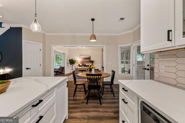 9 Devon Road, Savannah, GA 31419