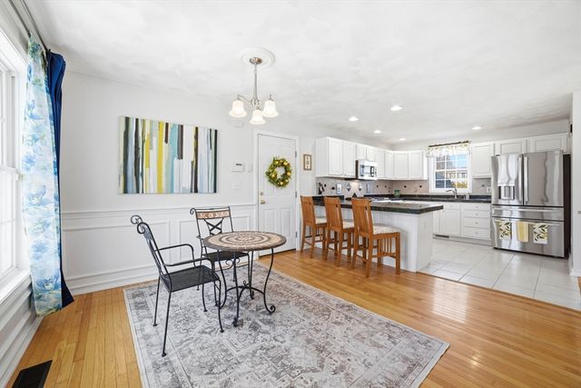 14 Wood Ln, Lawrence, MA 01843