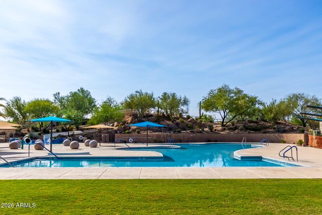 13058 W LOWDEN Road, Peoria, AZ 85383