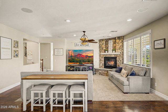 13058 W LOWDEN Road, Peoria, AZ 85383