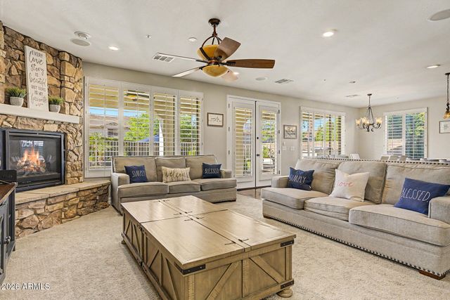 13058 W LOWDEN Road, Peoria, AZ 85383
