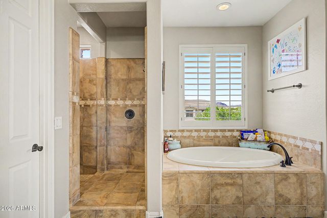 13058 W LOWDEN Road, Peoria, AZ 85383