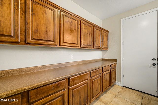 13058 W LOWDEN Road, Peoria, AZ 85383