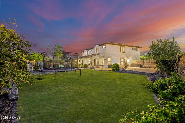 13058 W LOWDEN Road, Peoria, AZ 85383